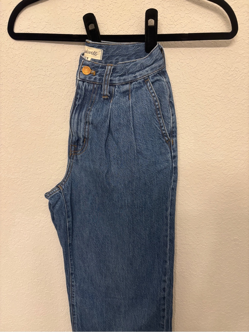 Madewell High-Rise Baggy Straight Blue Pleated Jeans